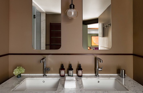 Faubourg-du-Roule Hotel | Norman Paris Hôtel & Spa