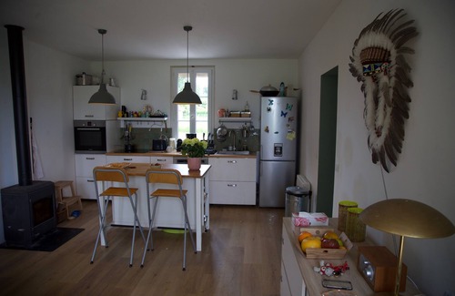 La Chapelle-sur-Dun Casa | Casa de estilo normando en una zona tranquila.