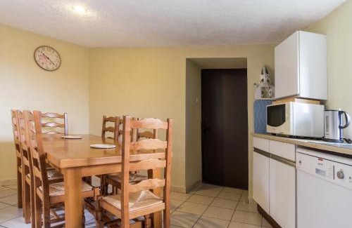 Sourdeval-les-Bois Casa | Normandy Countryside Stay
