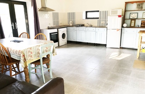 Saint-Aubin-des-Bois Casa | NORMANDY BARN CONVERSION. Detached 3 bedrooms, 20 mins beach, countryside peace!