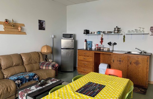 Gunners Cove Cabina | Norse Skol Accommodations