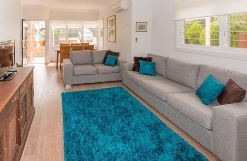 North Avoca Casa | North Avoca Beach Cottage