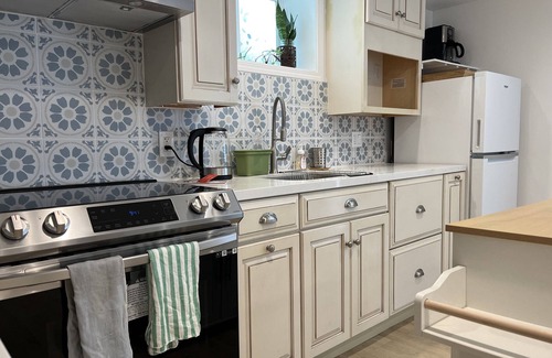 Albany Apartamento | North Berkeley Brand New Downstairs 1Bd/1B Private Apartment