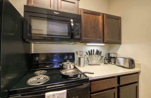 Ann Arbor Apartamento | North Campus 1B1B | Free Parking