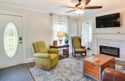Mebane Casa | North Carolina Getaway w/ Patio on 4 Acres