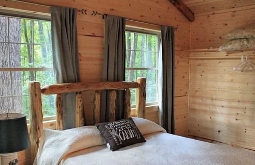 Boonville Cabina | North Carolina Private Vineyard Cabin - bodega, cabina de luna de miel, senderismo, firepla