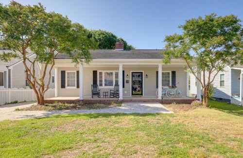Morehead City Casa | North Carolina Retreat - Deck, Grill and Creek Views