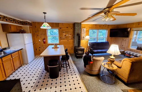 Ontonagon Casa | North Coast Adventurer's Secluded 1000 acre Oasis