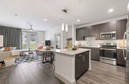 Vickery Meadow Apartamento | North Dallas Texas One Bedroom Apartment | Keller Hotels