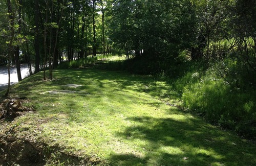 North Hatley Casa | North Hatley Private Serene one Bedroom Chalet ten Minute Walk From Village