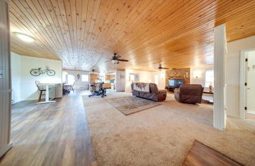 North Jackson Casa | North Jackson Vacation Rental with Wraparound Deck!