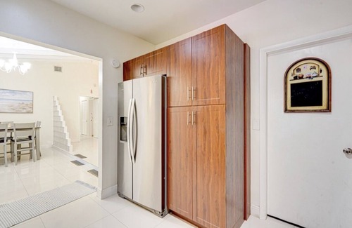 Miami Shores Casa | North Miami Getaway Near Downtown!