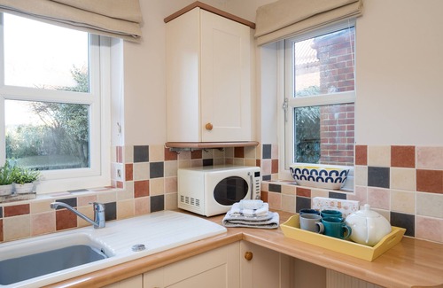 Snettisham Cabaña | North Norfolk Coastal Cottage in the beautiful village of Snettisham