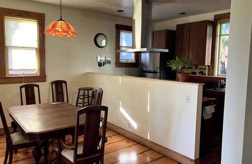Upper Telegraph Casa | North Oakland Carriage House with Inglenook