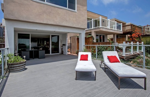 La Jolla Mesa Casa | North Pacific Beach Views