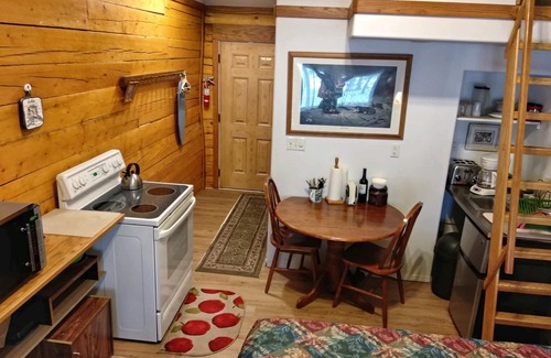 North Pole Cabina | Polo Norte Cabin Retiro