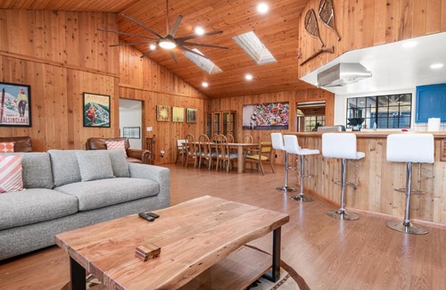 Fawnskin Casa | North Shore Chalet