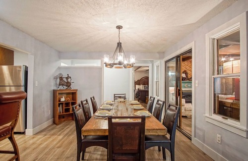 Snowshoe Casa | North Westridge 139 This amazing 6 bedroom home can accommodate 26 people