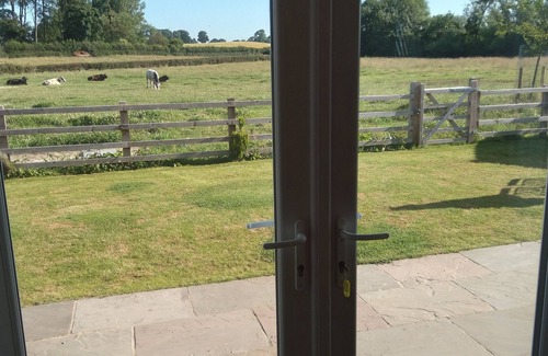 Staveley Casa | North yorkshire farm cottage with hot tub