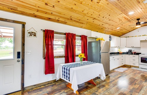 Commerce Casa | Northeast Texas Vacation Rental ~ 6 Mi to Commerce