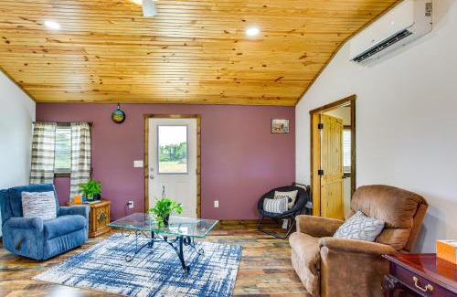 Commerce Casa | Northeast Texas Vacation Rental about 6 Mi to Commerce