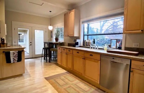North End Casa | Northend Bungalow in Historical District