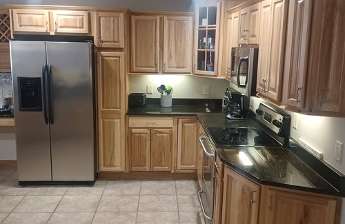 Arkdale Condominio | Northern Bay 4 Bdrm 3 Ba 2 Floor Condo On The Lake