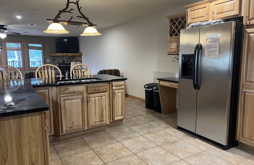 Arkdale Condominio | Northern Bay Golf Resort and Marina - 3 bed on Castle Rock Lake!