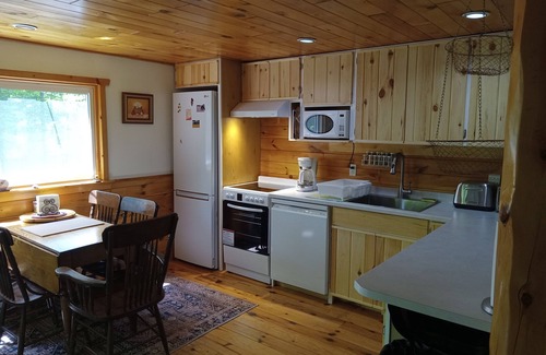 Algoma District Cabaña | Northern Haven on a Crystal-Clear Lake (guest cabin)