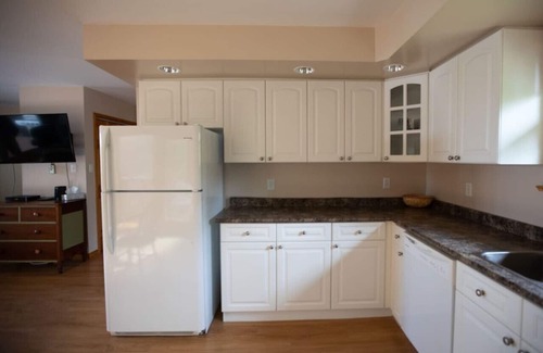 Nipissing Casa | Northern Hideaway - 3 bedroom 4 season Home