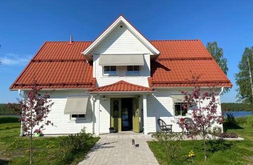 Boden Villa | Northern Lights exclusive house by the river