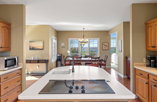 East Jordan Casa | Northern Michigan Paradise: 6BR Lake CharlevoixView Estate