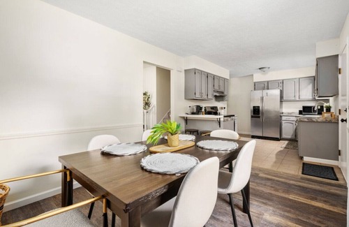 Northern Woods Casa | Northern Peak: Cozy and Welcoming 3BR, 1.5BA