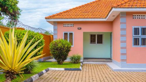 Nakaseke Cama Y Desayuno | Northern Skyz Villas