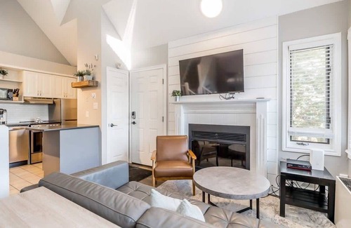 Craigleith Apartamento | Northern Tranquility - Outdoor Pool