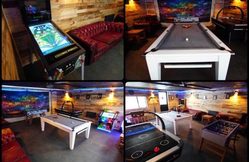 Hampton-in-Arden Casa | Northfield Cottage, Games & Arcade Room, Dog Friendly HS2, NEC, BHX, M42, Family Gatherings, Contractors