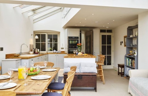 Henley-on-Thames Casa | Northfield End Cottage - From 250 Per Night