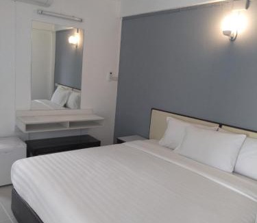 Old City Hotel | NorthLands House Hotel