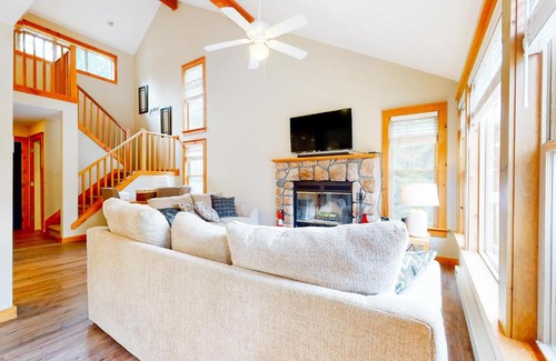 Tannersville Casa | Northridge 347