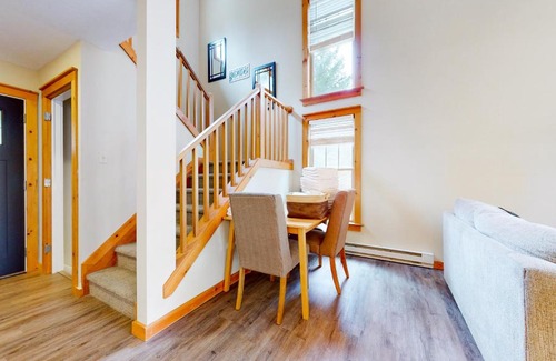Tannersville Casa | Northridge 347