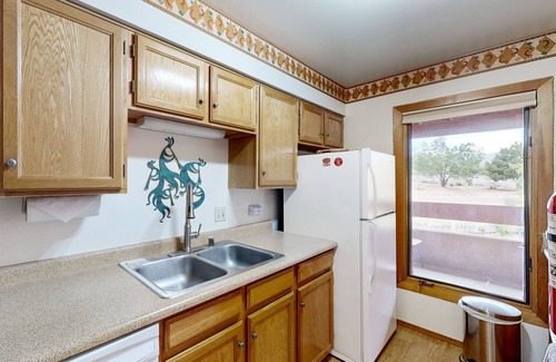 Santa Fe Condominio | Northside Hideaway with Mountain Views & Air-Conditioning | Minutes to Plaza