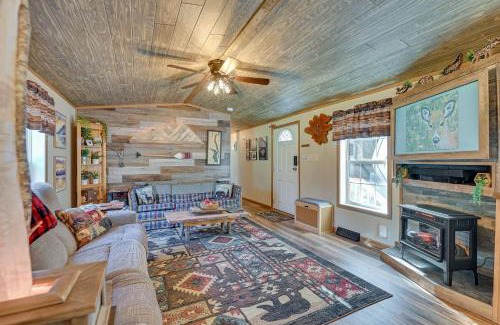 Northville Casa | Northville Cabin with Fire Pit, 4 Mi to Boat Ramp!