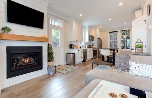 Seabrook Casa | Northwest Cabin by Seabrook Hospitality