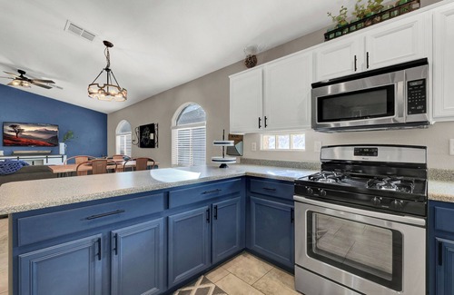 Tule Springs Casa | Northwest Cozy 1-story home