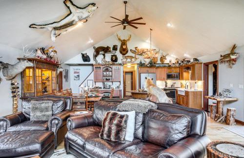 Minocqua Casa | Northwood Tours Escape Hot Tub and Lake Access!