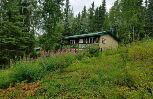 Fairbanks Casa | Northwoods Cottage Bed and Breakfast