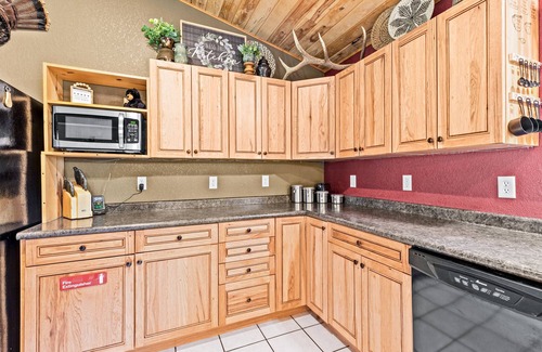 Saginaw Casa | Northwoods Oasis close to Duluth - BOULDBERBELLE RETREAT