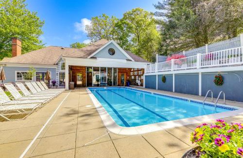 Norwich Apartamento | Norwich Vacation Rental with Golf Course Views!
