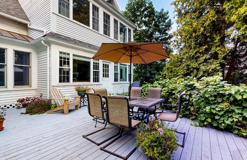 Camden Casa | Norwood Curtis House