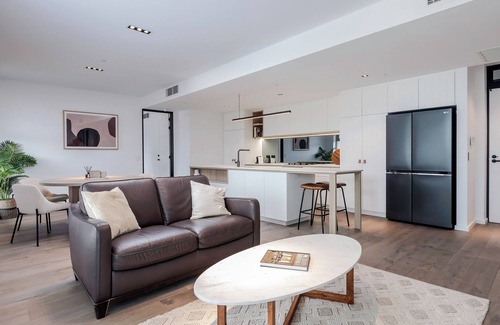 Norwood Apartamento | Norwood Executive Apartment / WiFi / Free Parking
